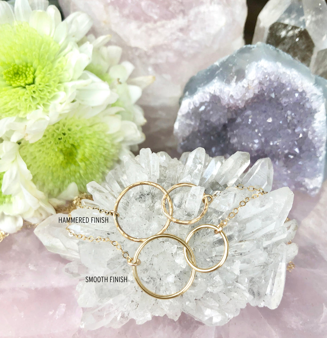 Breakup <br> Linked Circles Necklace - Bella and Blush